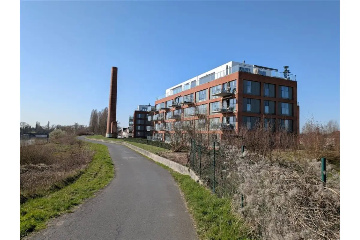 Appartement te  huur in Rumst 2840 950.00€ 1 slaapkamers 72.00m² - Zoekertje 711601