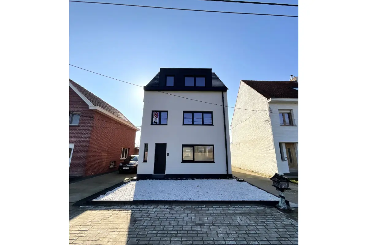 Huis te  huur in Bouwel 2288 1500.00€ 4 slaapkamers 185.00m² - Zoekertje 711694