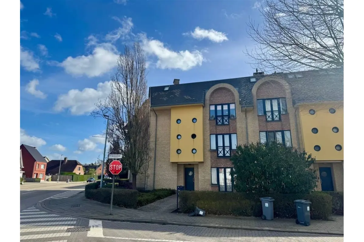 Appartement te  huur in Heist-op-den-Berg 2220 790.00€ 1 slaapkamers 62.00m² - Zoekertje 711569