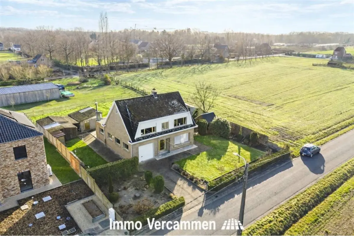 Huis te  koop in Booischot 2221 349000.00€ 4 slaapkamers 224.00m² - Zoekertje 711928