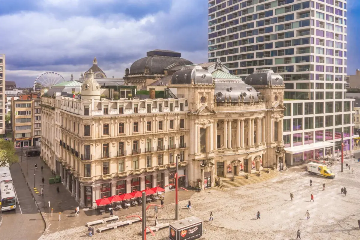 Handelszaak te  huur in Antwerpen 2000 1950.00€  slaapkamers 169.00m² - Zoekertje 713879