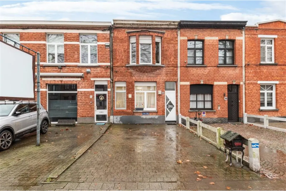 Huis te  koop in Lier 2500 335000.00€ 3 slaapkamers 111.00m² - Zoekertje 714542