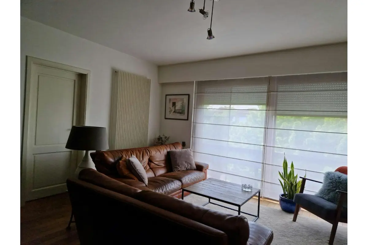 Appartement te  huur in Brasschaat 2930 1350.00€  slaapkamers m² - Zoekertje 714635