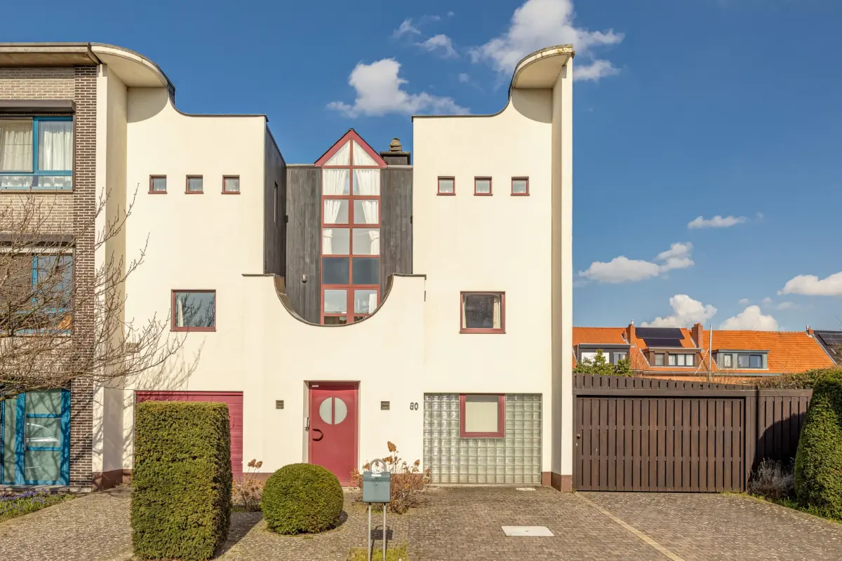 Huis te  koop in Aartselaar 2630 499000.00€ 4 slaapkamers 259.00m² - Zoekertje 714330