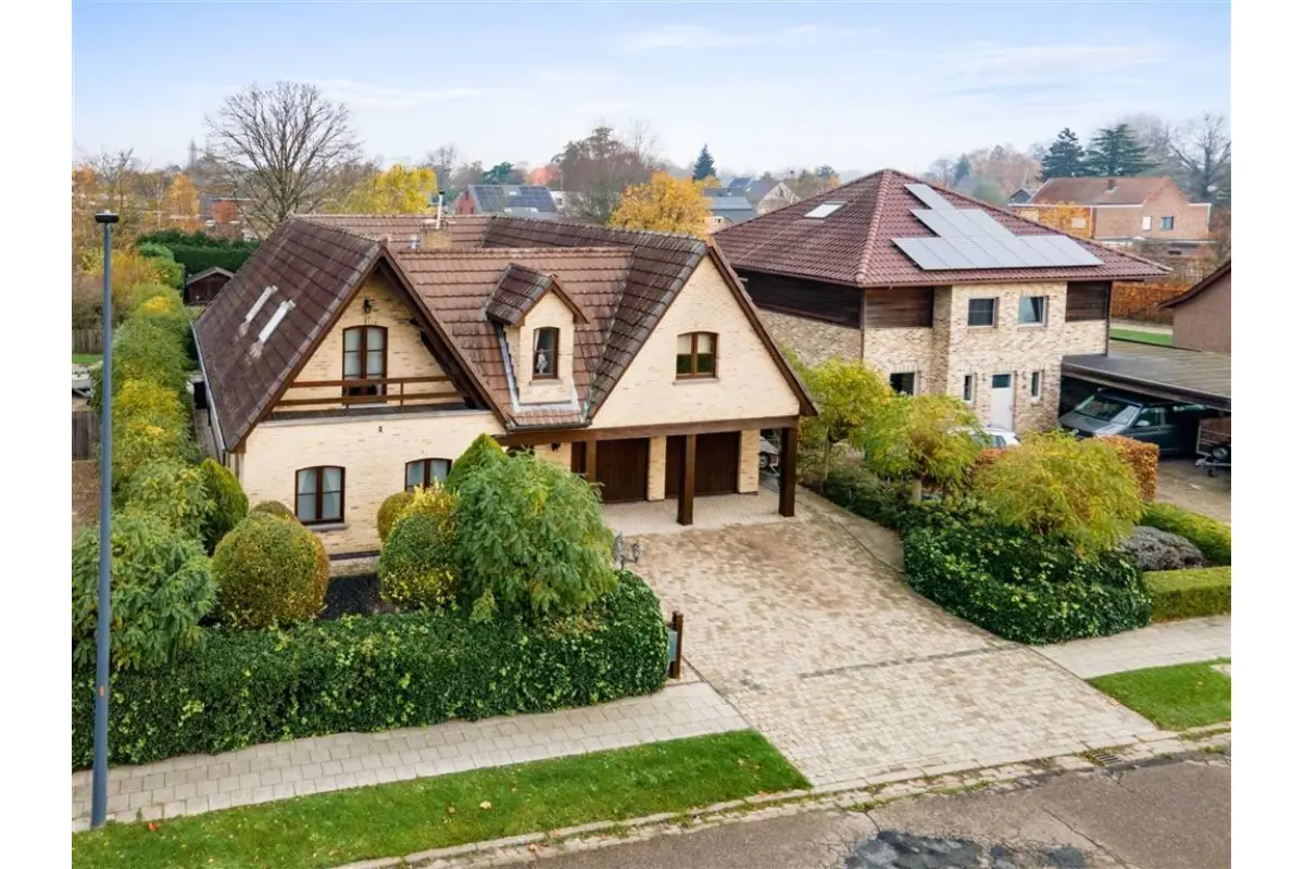 Huis te  koop in Willebroek 2830 749000.00€ 5 slaapkamers 370.00m² - Zoekertje 714148