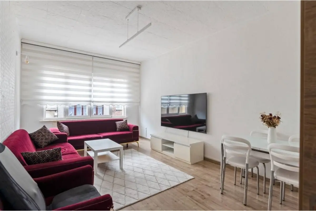 Huis te  koop in Antwerpen 2060 299000.00€ 4 slaapkamers 152.00m² - Zoekertje 714109