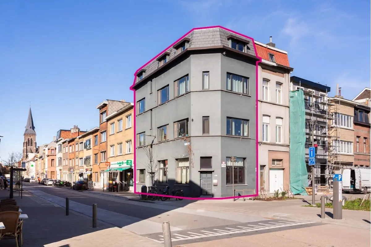 Huis te  koop in Antwerpen 2060 1045000.00€ 10 slaapkamers 362.00m² - Zoekertje 714313