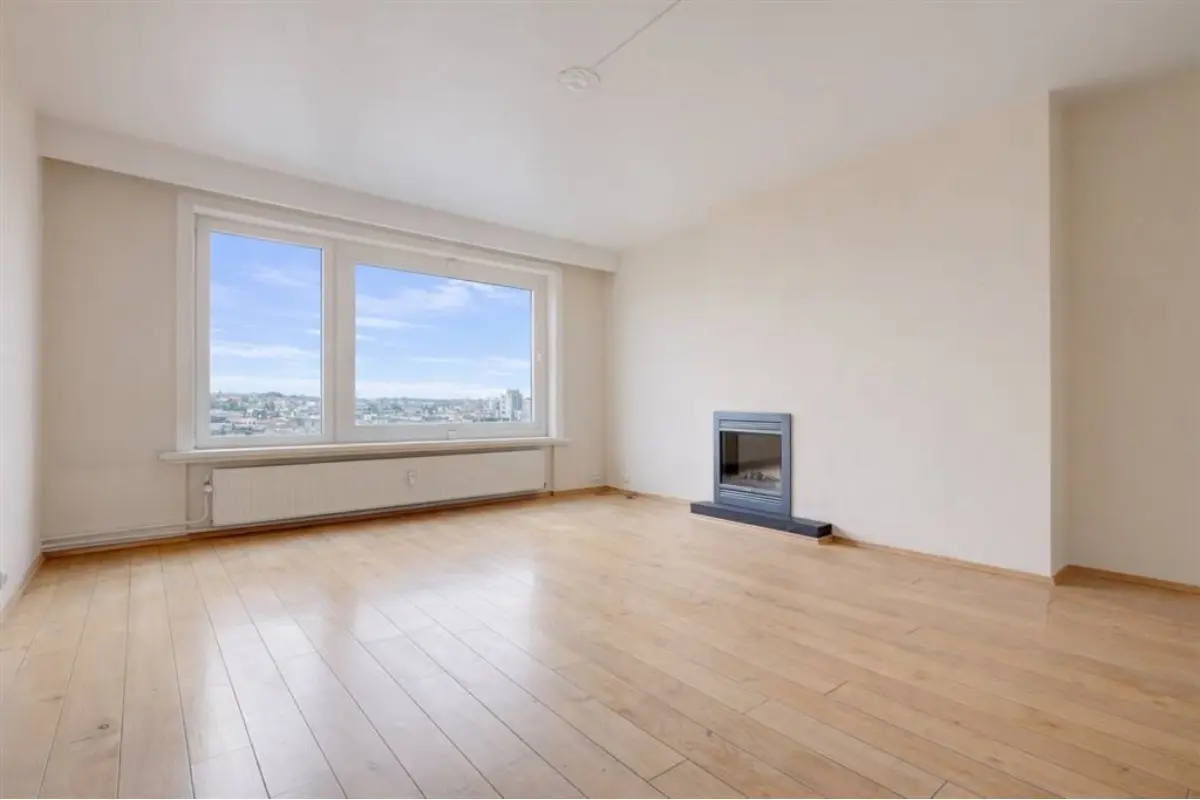 Appartement te  koop in Berchem 2600 195000.00€ 2 slaapkamers 76.00m² - Zoekertje 715529