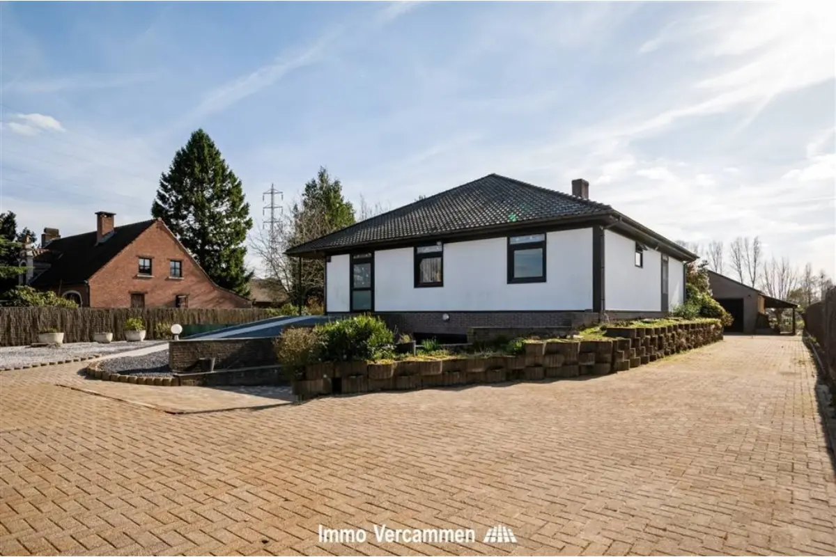 Huis te  koop in Duffel 2570 649000.00€ 4 slaapkamers 363.00m² - Zoekertje 716203