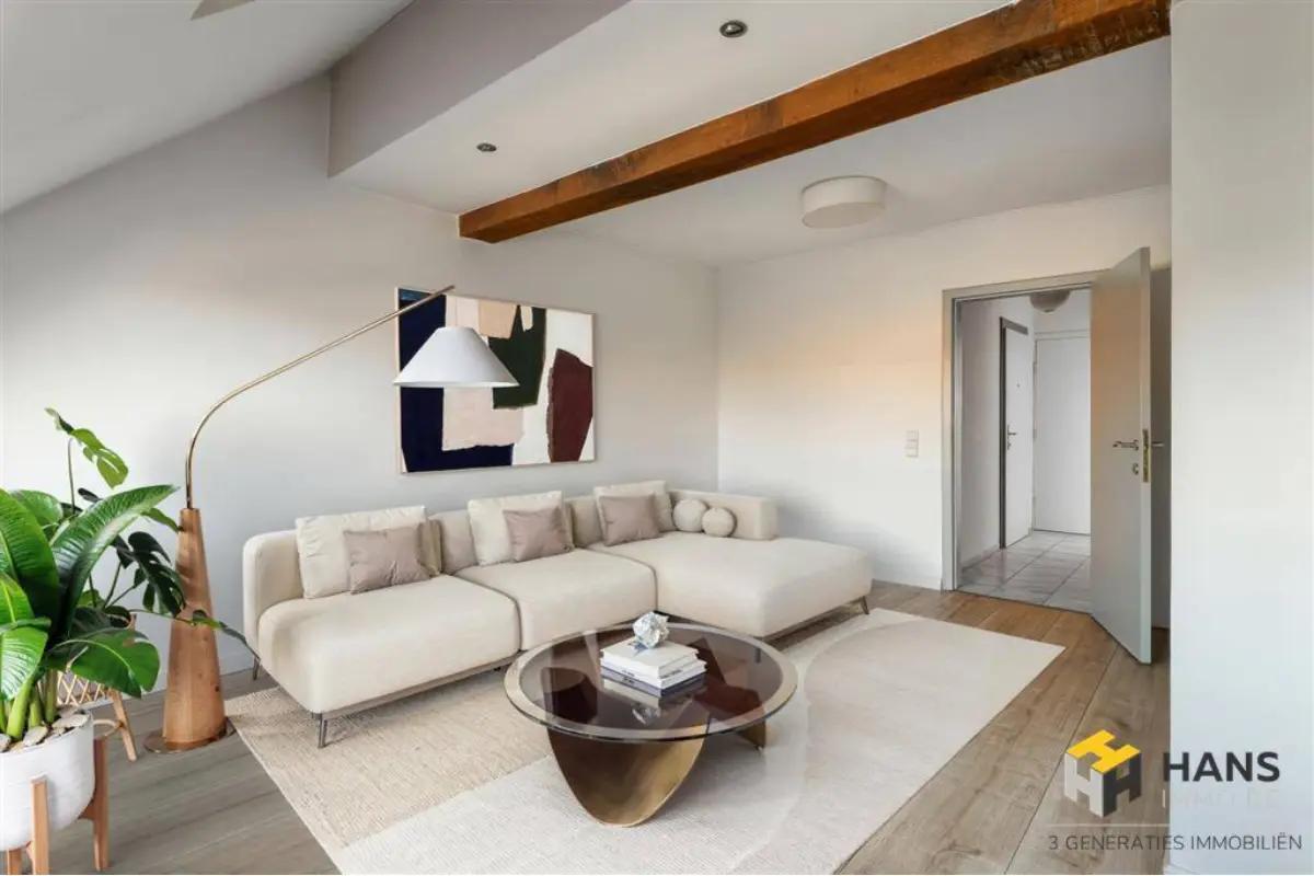 Penthouse te  koop in Antwerpen 2000 365000.00€ 3 slaapkamers 106.00m² - Zoekertje 716804