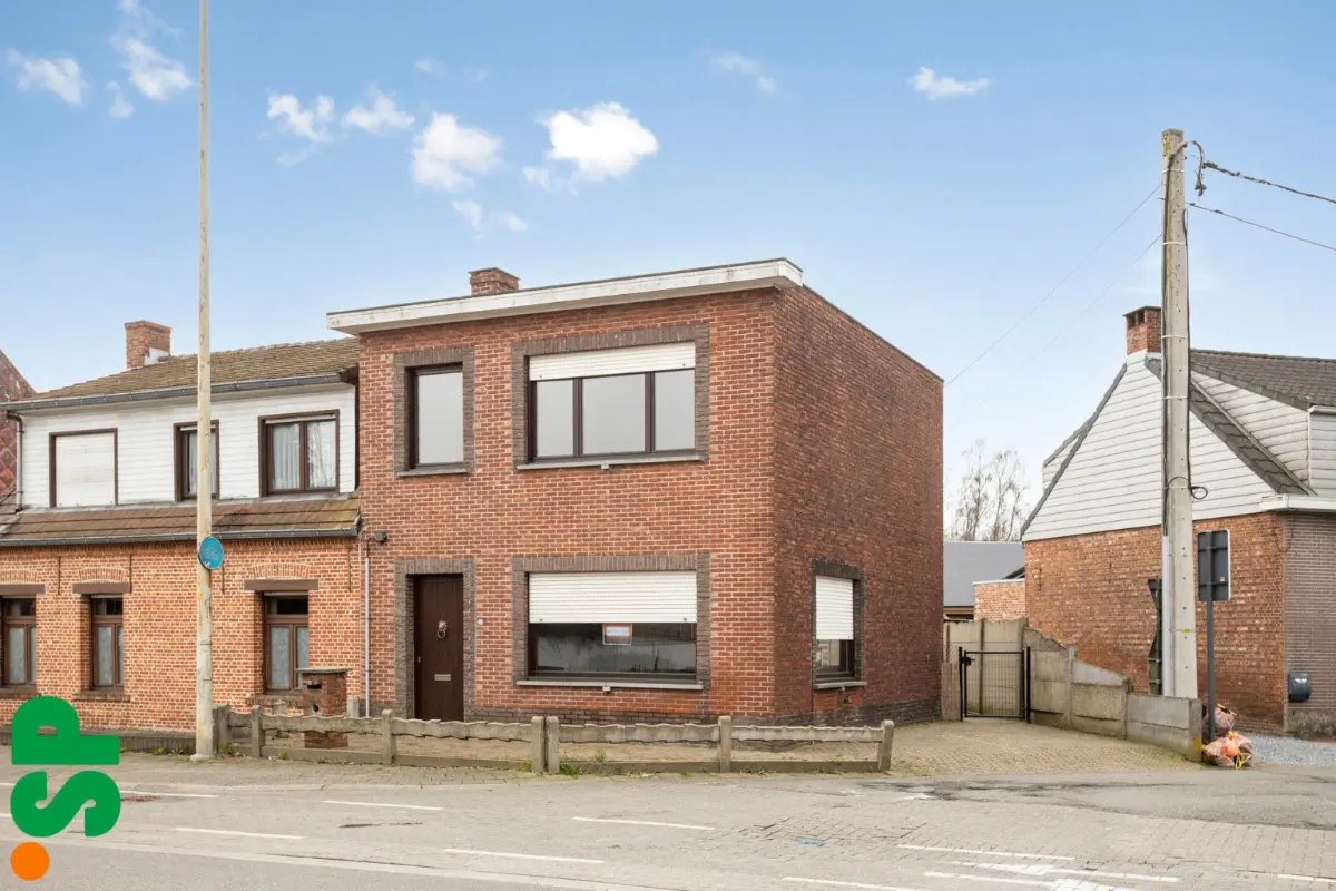 Huis te  koop in Grobbendonk 2280 240000.00€ 2 slaapkamers 120.00m² - Zoekertje 716745