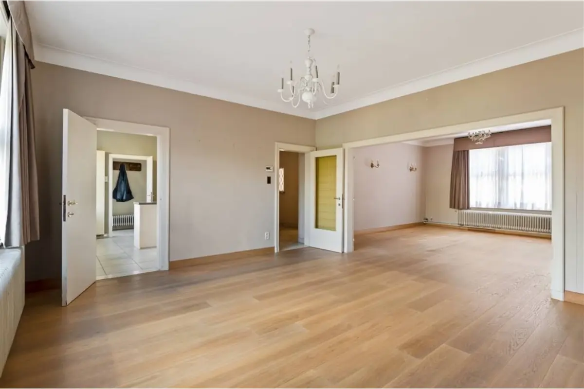 Huis te  koop in Beerse 2340 479000.00€ 6 slaapkamers 540.00m² - Zoekertje 716592