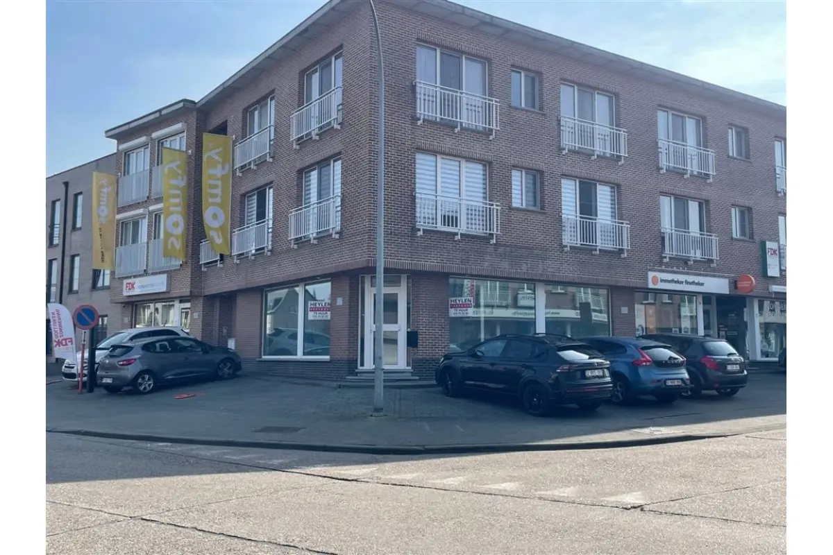 Handelszaak te  huur in Heist-op-den-Berg 2220 1400.00€  slaapkamers 117.00m² - Zoekertje 717896