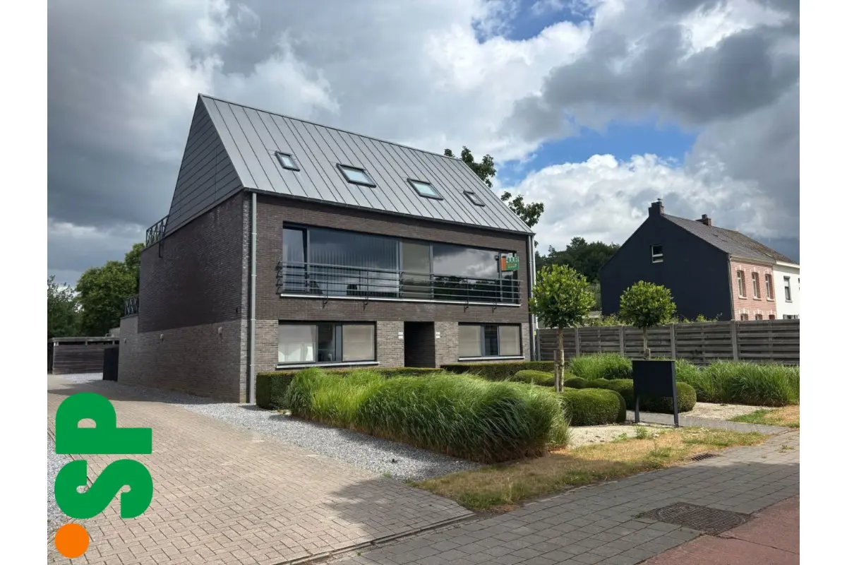Appartement te  huur in Westerlo 2260 890.00€ 2 slaapkamers m² - Zoekertje 717234