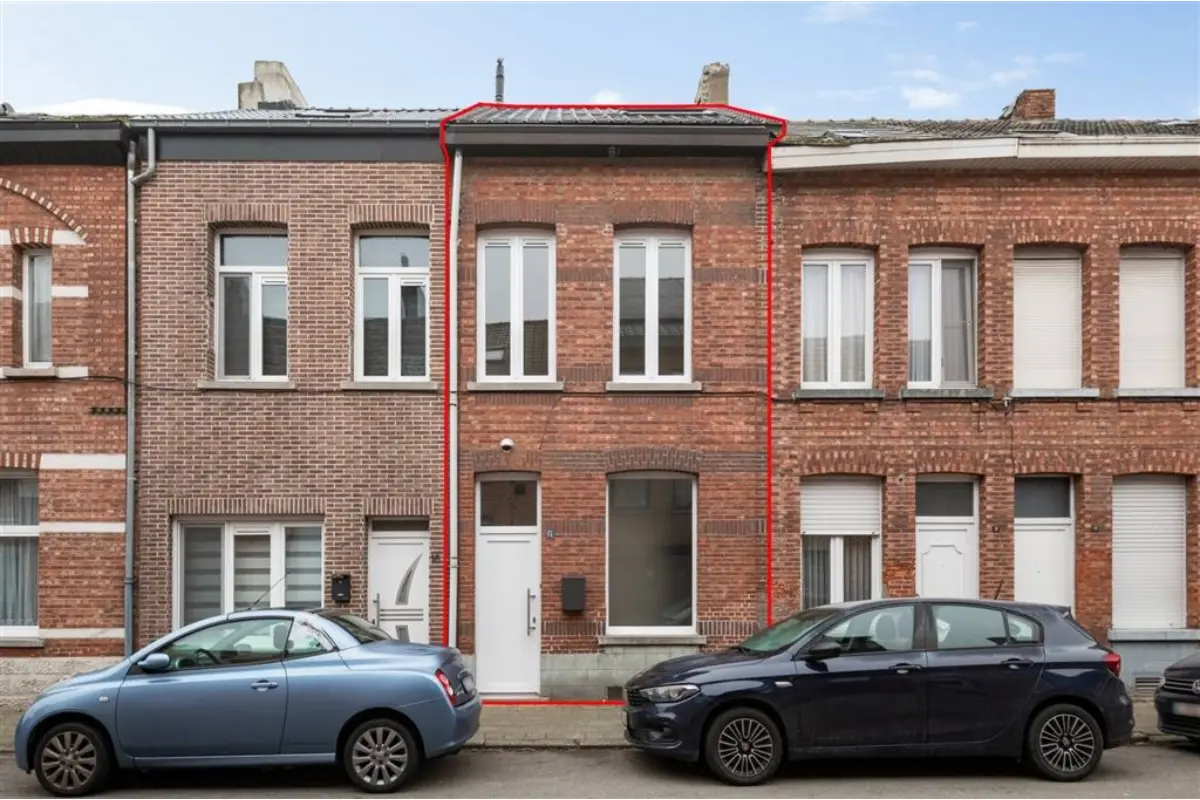 Huis te  koop in Turnhout 2300 327000.00€ 3 slaapkamers 109.00m² - Zoekertje 717454