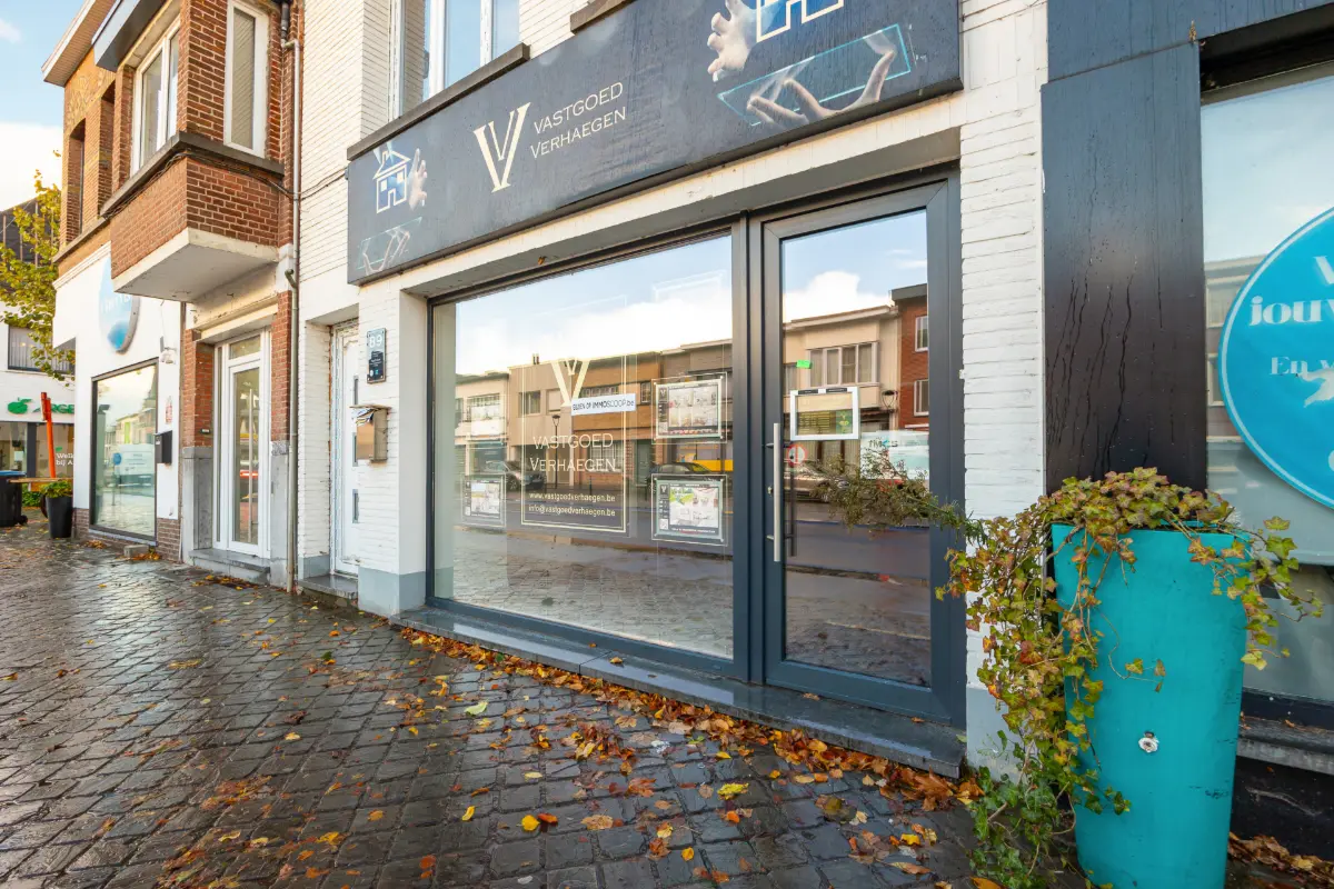 Handelszaak te  koop in Hove 2540 199000.00€  slaapkamers 96.00m² - Zoekertje 717250