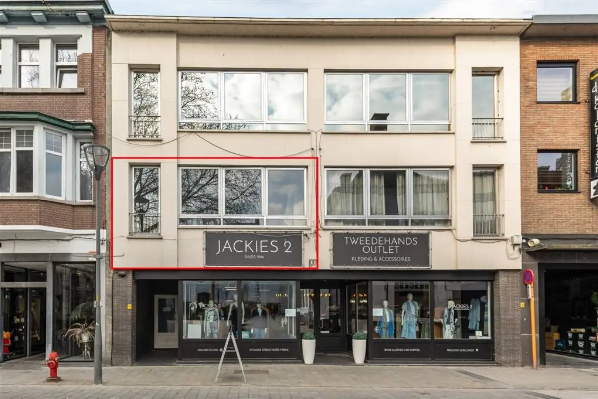 Appartement te  koop in Turnhout 2300 195000.00€ 2 slaapkamers 123.00m² - Zoekertje 719203