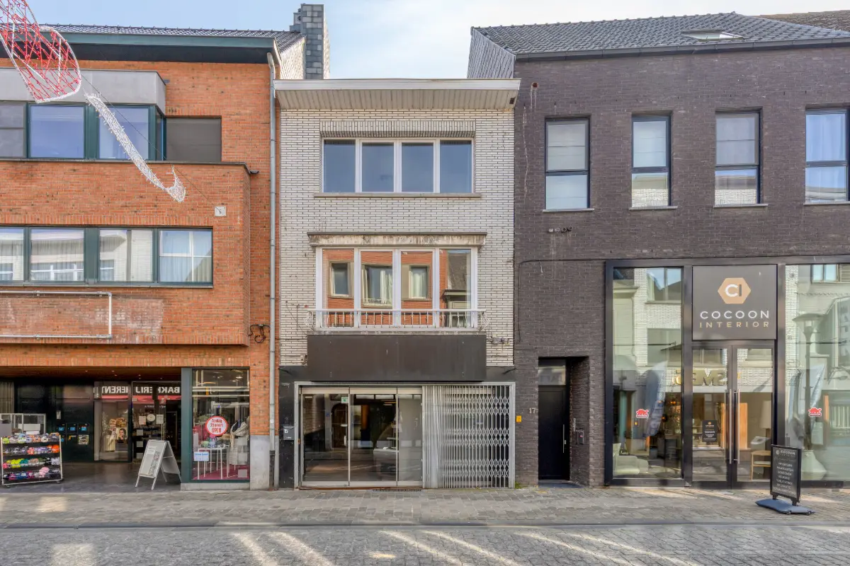 Handelszaak te  koop in Herentals 2200 295000.00€ 3 slaapkamers 190.00m² - Zoekertje 720696