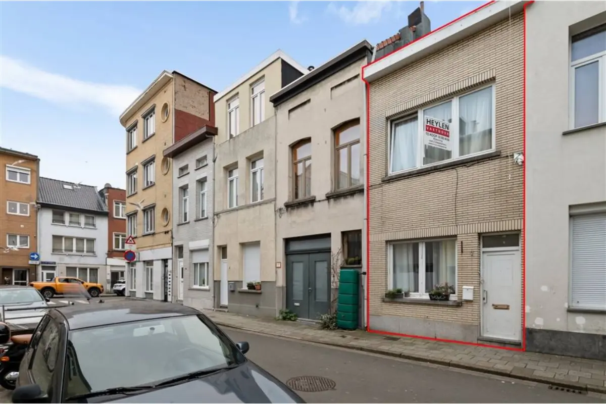 Huis te  koop in Antwerpen 2060 185000.00€ 2 slaapkamers 71.00m² - Zoekertje 720517