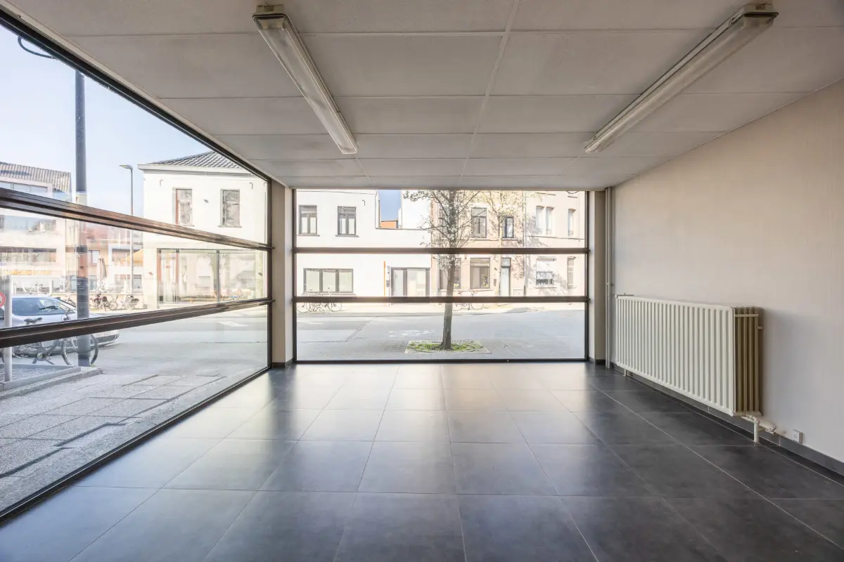 Handelszaak te  koop in Mechelen 2800 185000.00€  slaapkamers 85.00m² - Zoekertje 720801