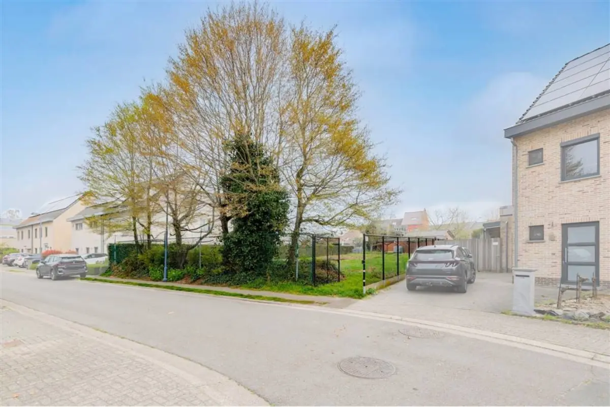 Grond te  koop in Kontich 2550 249000.00€  slaapkamers m² - Zoekertje 721730