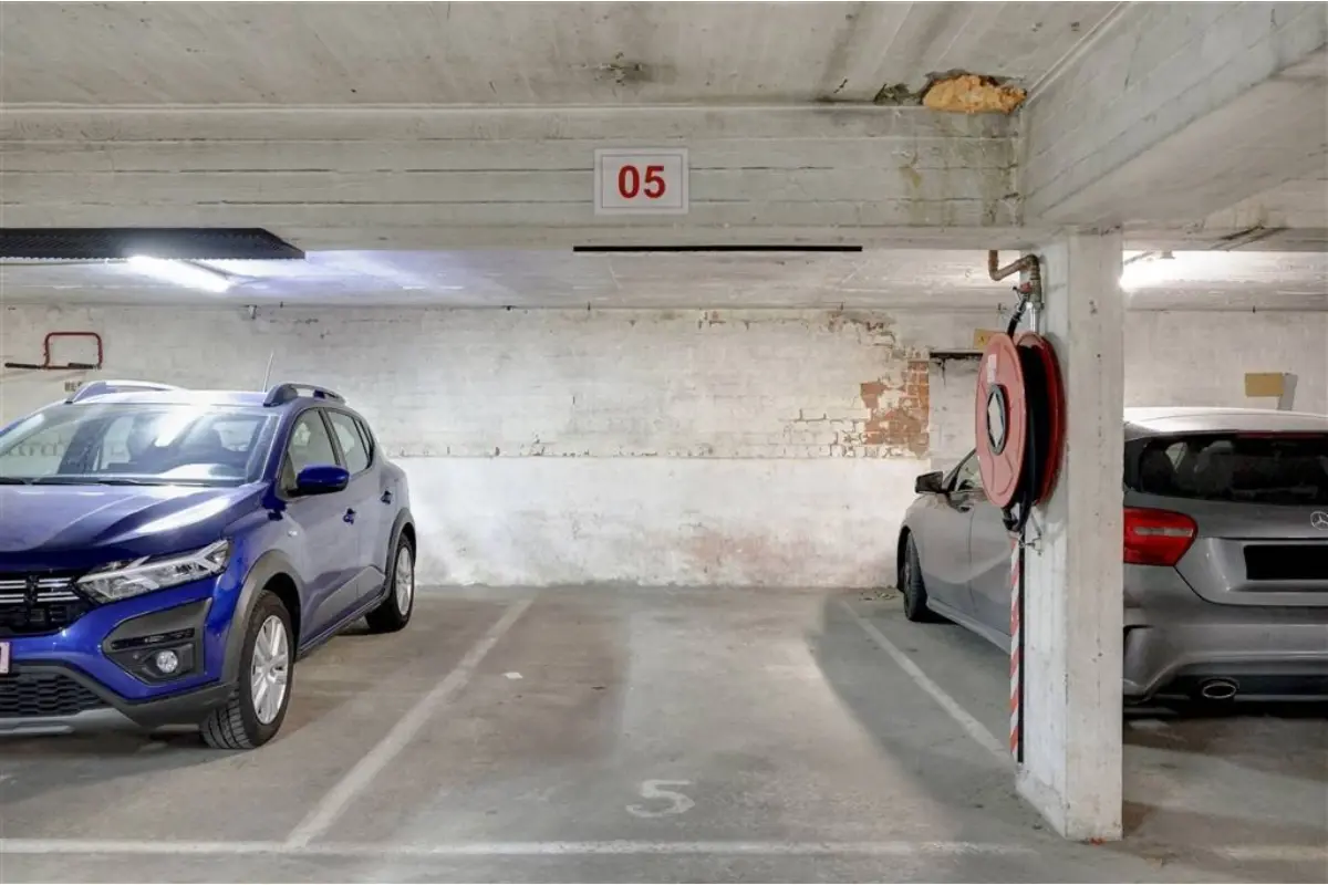 Parking & garage te  koop in Mechelen 2800 25000.00€  slaapkamers m² - Zoekertje 721719