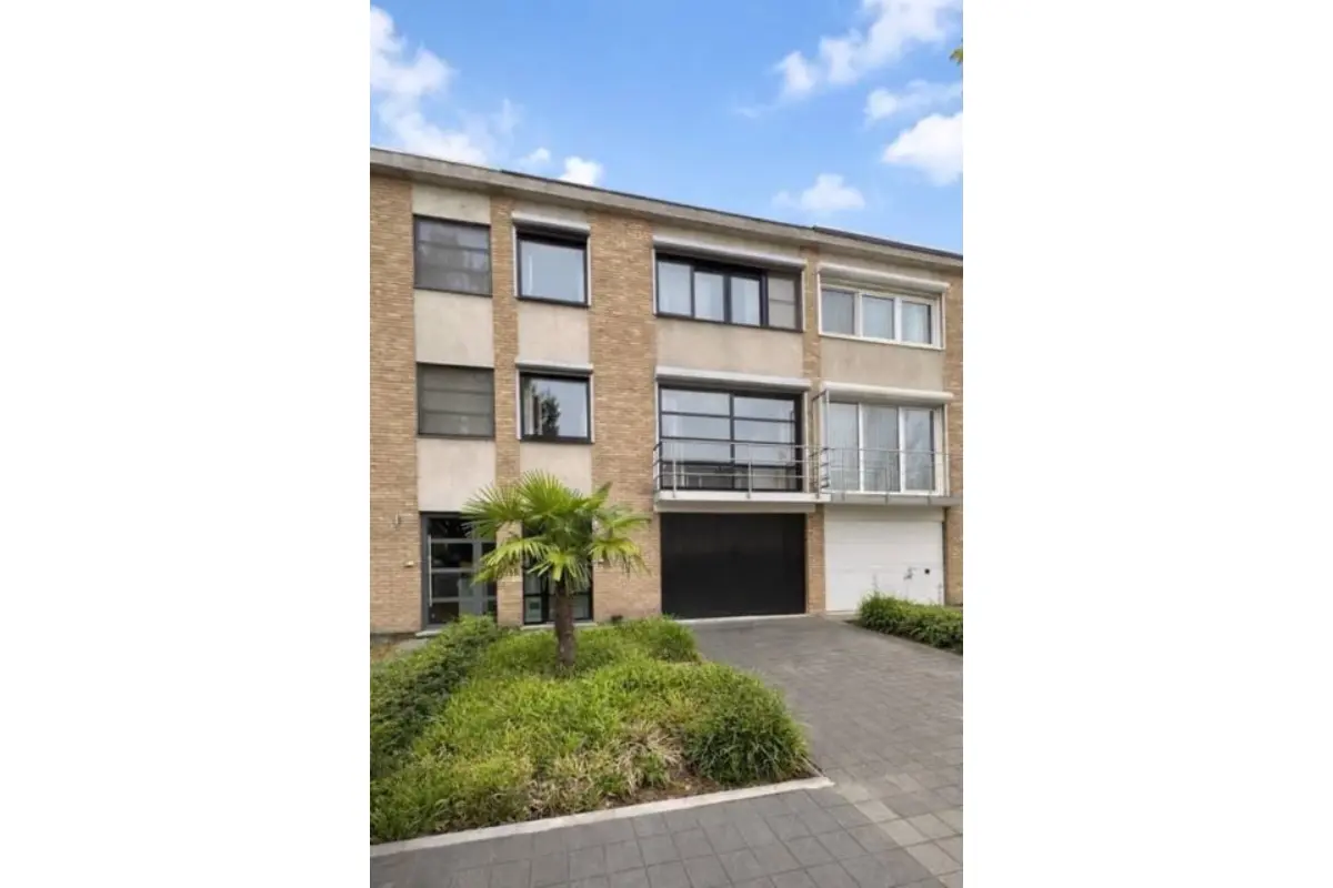 Huis te  koop in Hoboken 2660 475000.00€ 3 slaapkamers 163.00m² - Zoekertje 721245