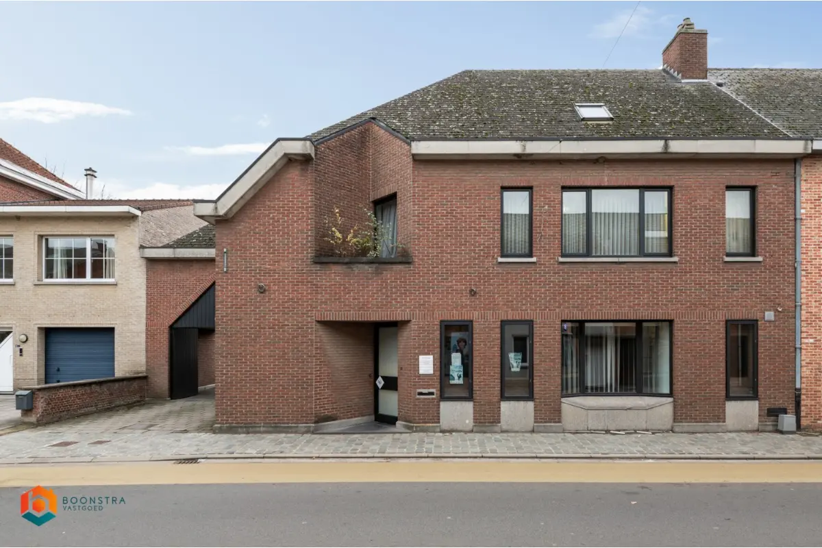 Handelszaak te  koop in Rijmenam 2820 525000.00€  slaapkamers 330.00m² - Zoekertje 721708