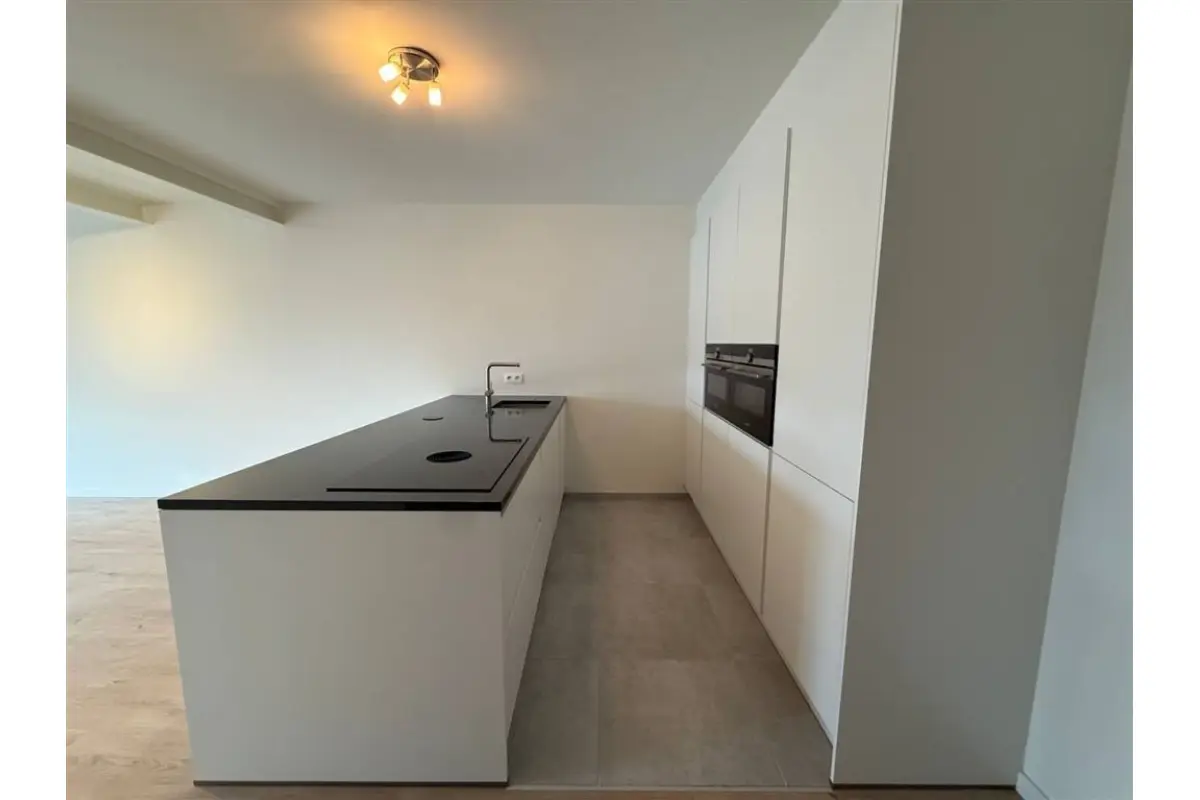 Appartement te  koop in Brasschaat 2930 369000.00€ 2 slaapkamers 84.00m² - Zoekertje 723622