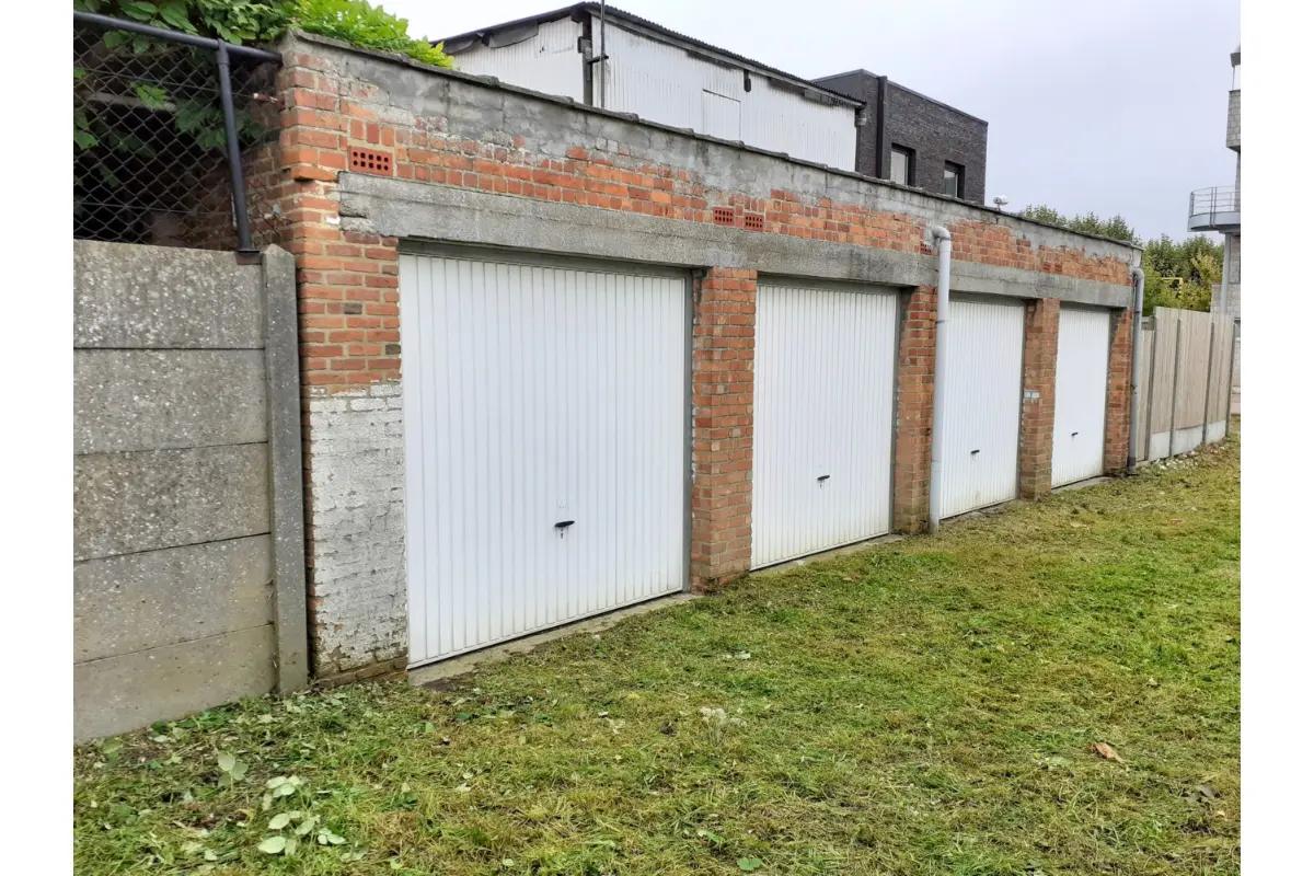Parking & garage te  huur in Mechelen 2800 115.00€  slaapkamers m² - Zoekertje 727440