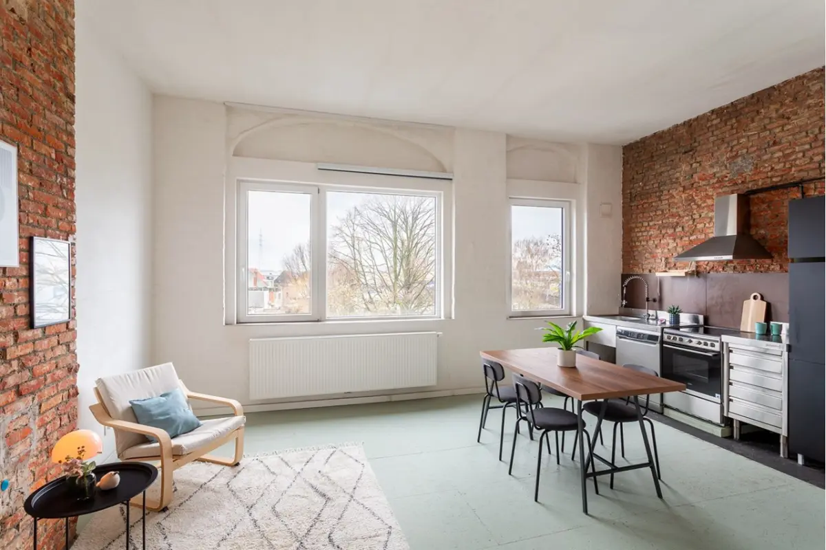 Appartement te  koop in Merksem 2170 165000.00€ 1 slaapkamers 54.00m² - Zoekertje 727154