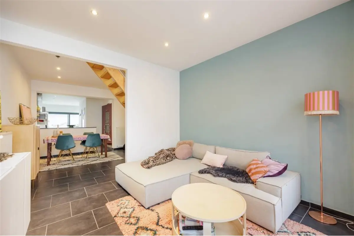 Huis te  koop in Mechelen 2800 329000.00€ 3 slaapkamers 114.00m² - Zoekertje 728311