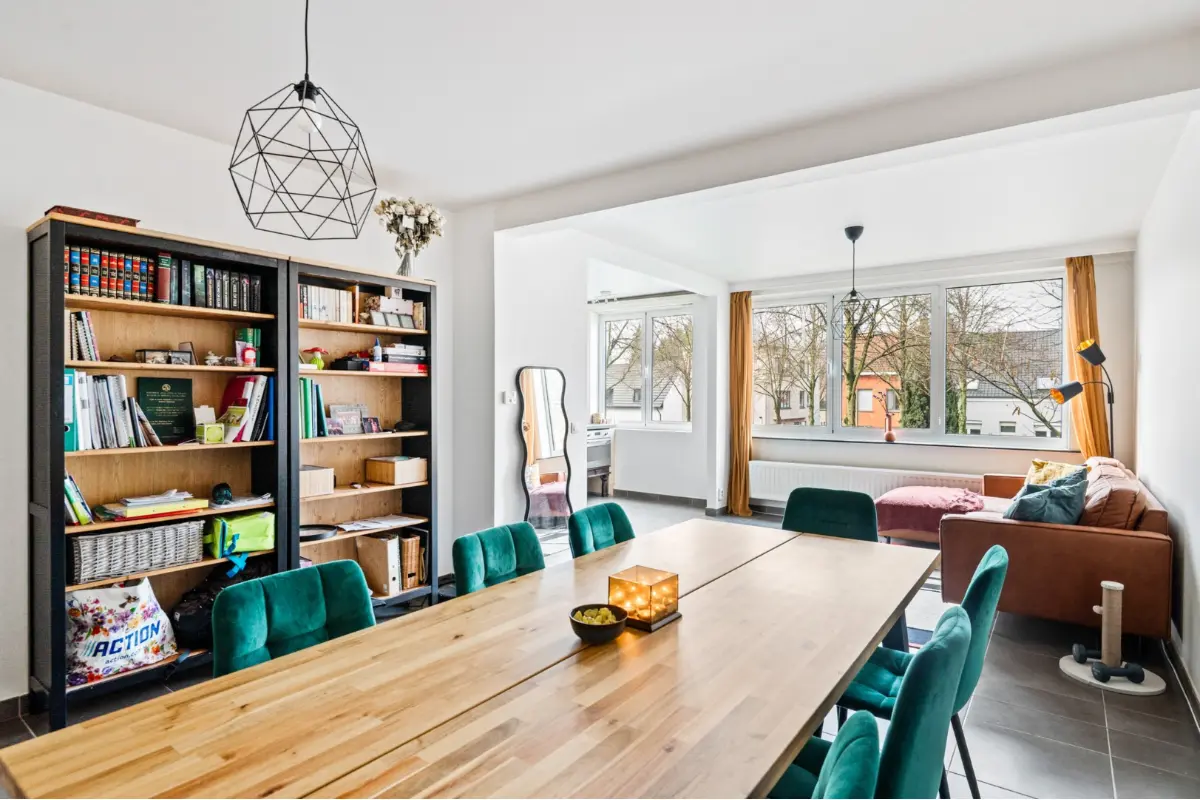 Appartement te  huur in Brasschaat 2930 920.00€ 2 slaapkamers m² - Zoekertje 728725