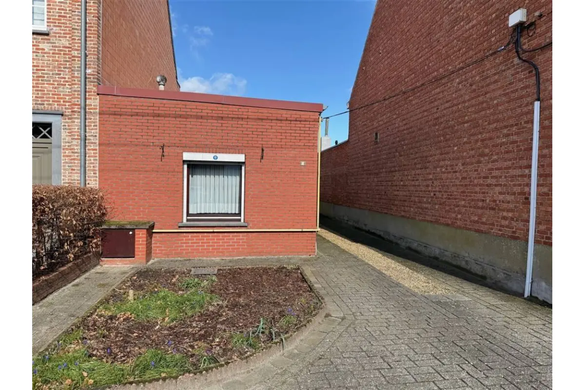 Huis te  koop in Nijlen 2560 139500.00€ 1 slaapkamers 56.00m² - Zoekertje 728539