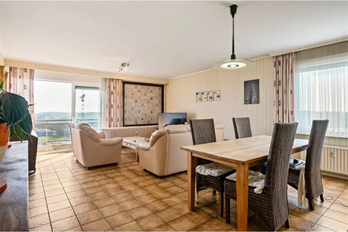 Appartement te  koop in Deurne 2100 229000.00€ 3 slaapkamers 104.00m² - Zoekertje 729776