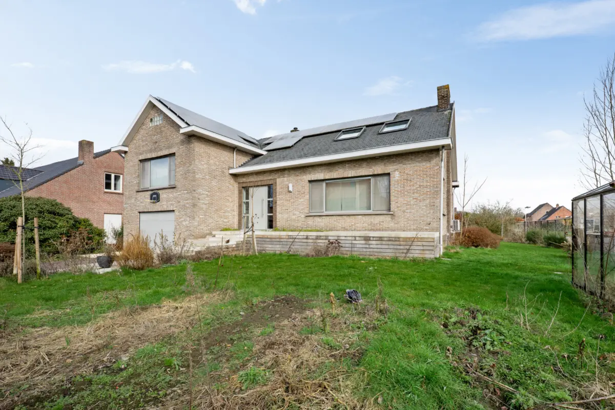 Huis te  koop in Emblem 2520 765000.00€ 5 slaapkamers 270.00m² - Zoekertje 730910