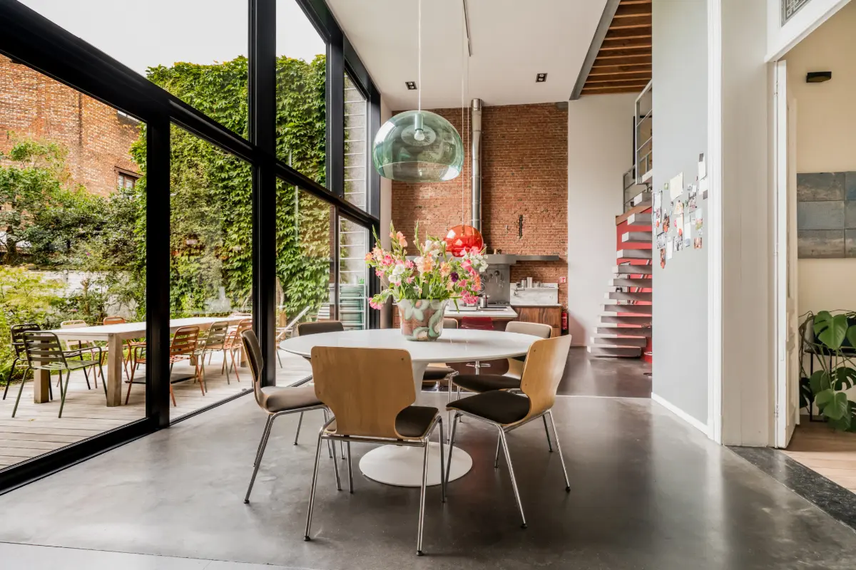 Huis te  koop in Antwerpen 2060 1550000.00€ 7 slaapkamers 504.00m² - Zoekertje 730616
