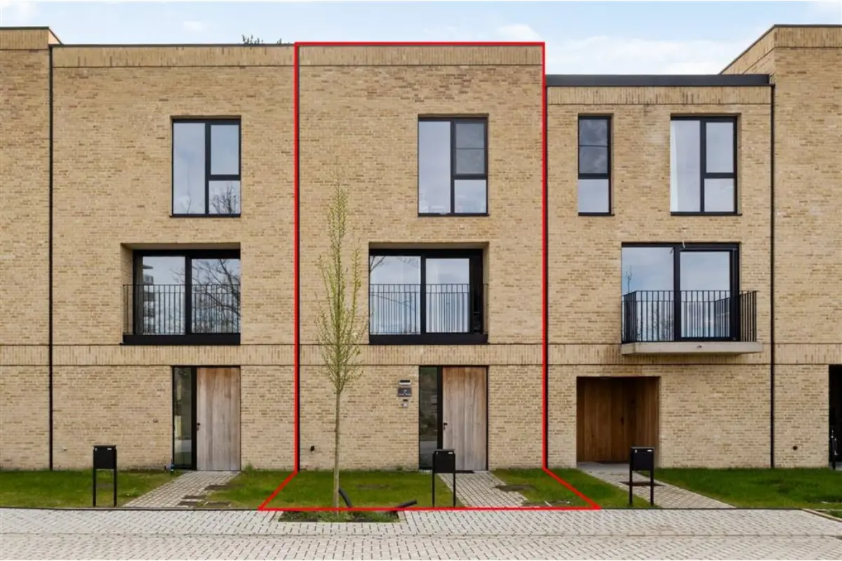 Huis te  koop in Lier 2500 525000.00€ 4 slaapkamers 157.66m² - Zoekertje 731324