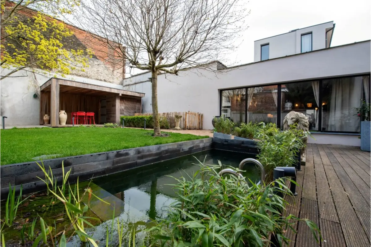 Handelszaak te  huur in Antwerpen 2060 1800.00€  slaapkamers m² - Zoekertje 732537
