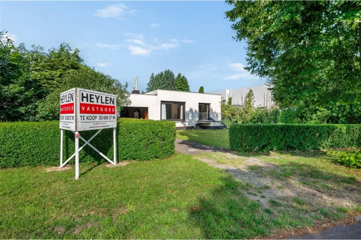 Handelszaak te  koop in Beerse 2340 260000.00€ 2 slaapkamers 168.00m² - Zoekertje 732446