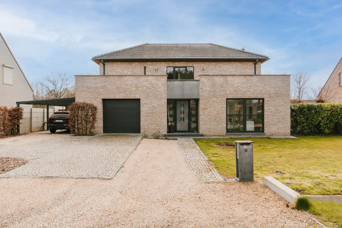 Huis te  koop in Heist-op-den-Berg 2220 650000.00€ 4 slaapkamers 268.00m² - Zoekertje 733784