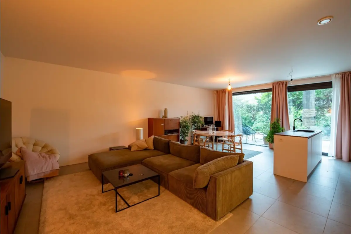 Appartement te  huur in Boechout 2530 1325.00€ 2 slaapkamers m² - Zoekertje 735267