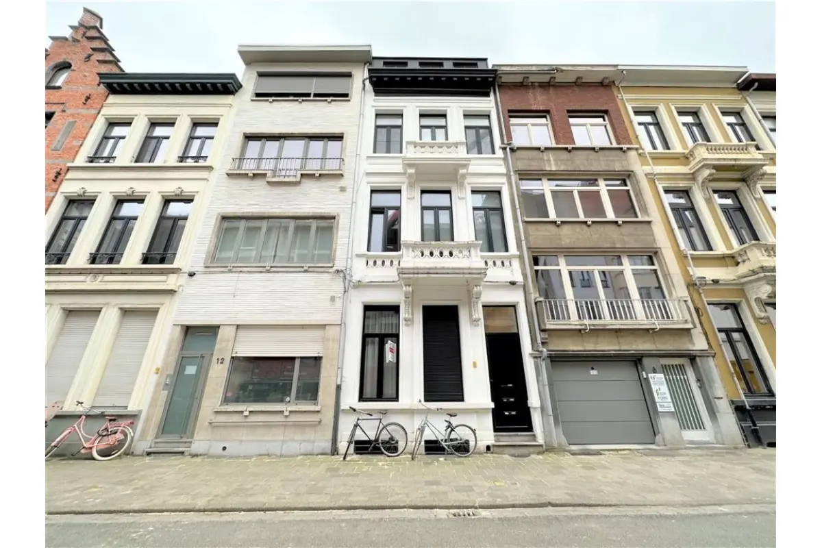 Appartement te  huur in Antwerpen 2060 965.00€ 1 slaapkamers 62.00m² - Zoekertje 736099