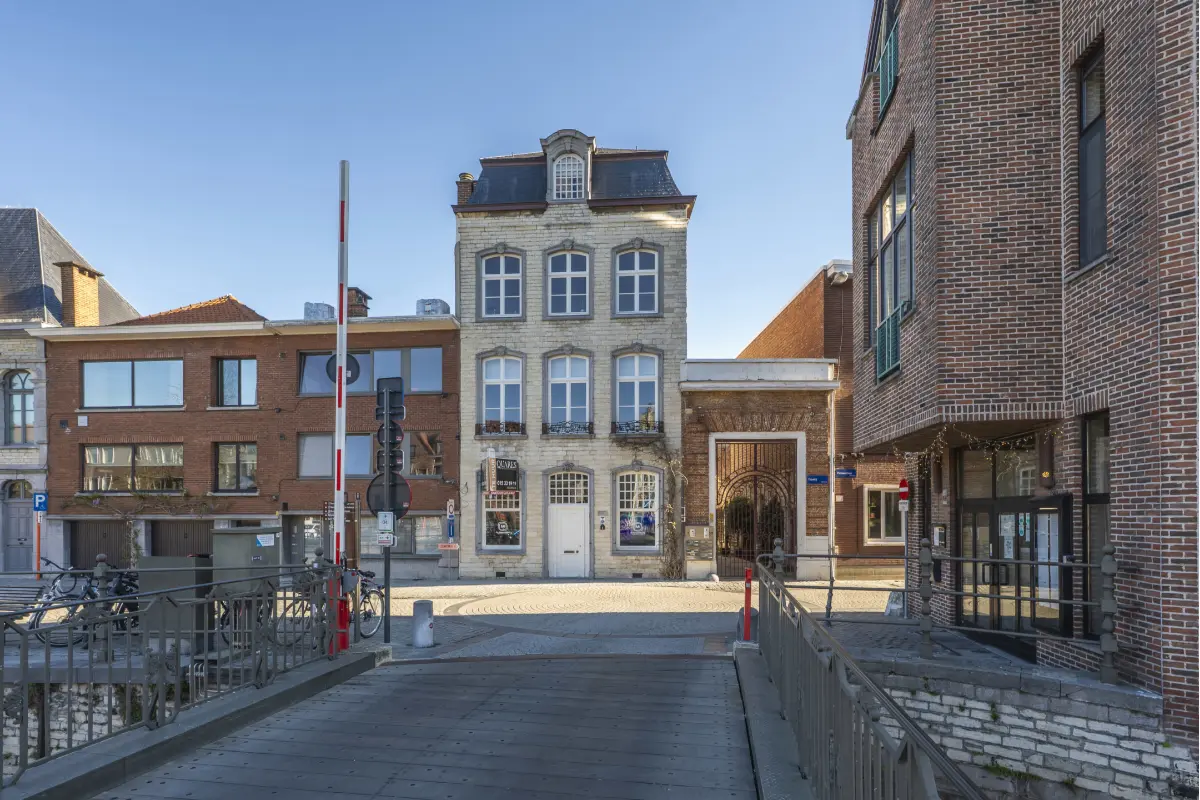 Handelszaak te  huur in Mechelen 2800 1450.00€  slaapkamers 64.00m² - Zoekertje 735931