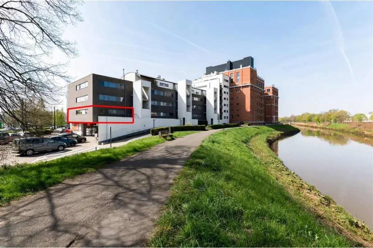 Appartement te  koop in Lier 2500 345000.00€ 2 slaapkamers 135.00m² - Zoekertje 736747