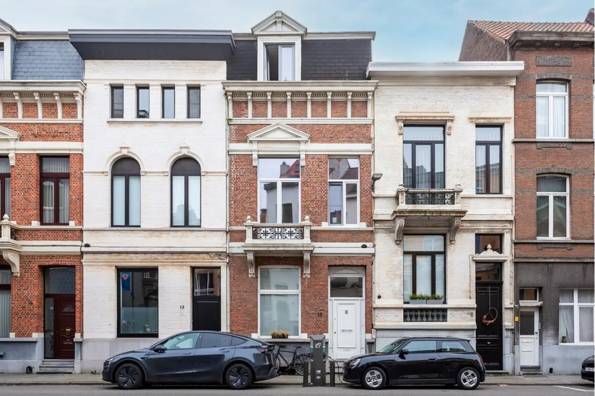 Huis te  huur in Antwerpen 2018 1900.00€ 3 slaapkamers 163.00m² - Zoekertje 737265