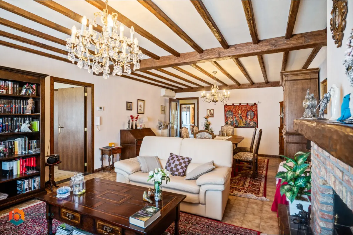 Appartement te  koop in Beerzel 2580 264000.00€ 3 slaapkamers 133.00m² - Zoekertje 738088