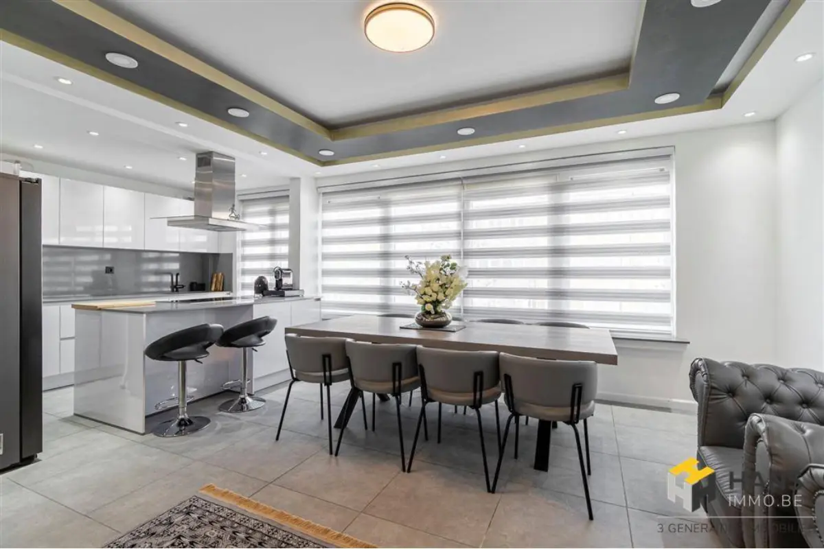 Appartement te  in Merksem 2170 295000.00€ 2 slaapkamers 90.00m² - Zoekertje 737875