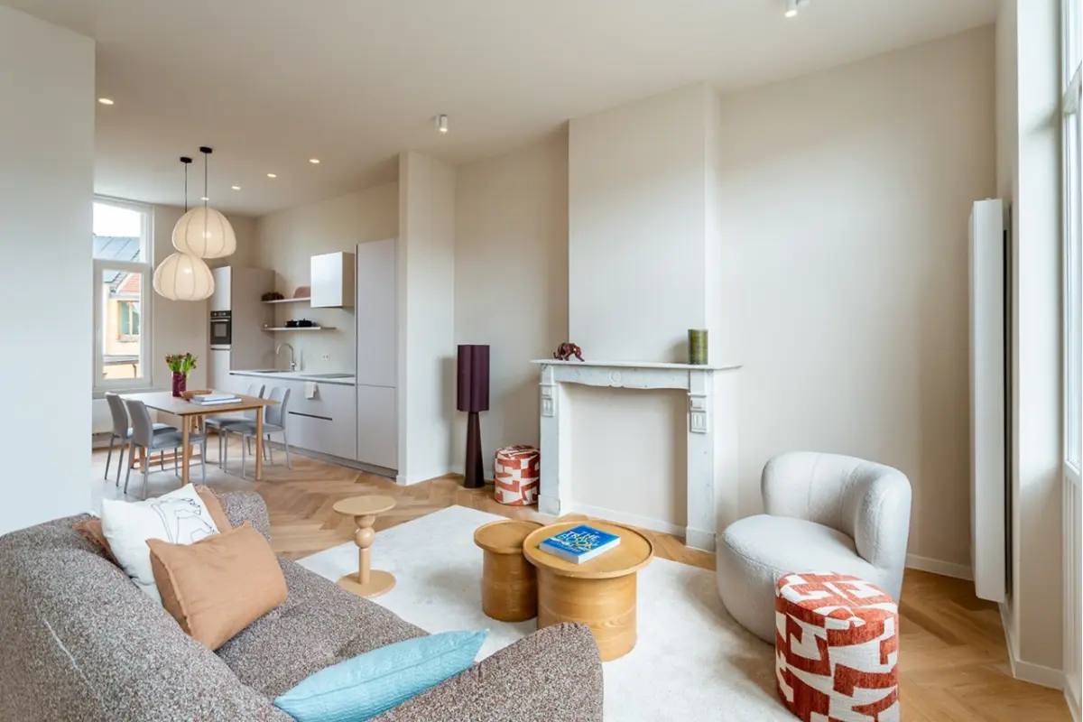 Appartement te  koop in Wilrijk 2610 330000.00€ 1 slaapkamers 60.00m² - Zoekertje 738196