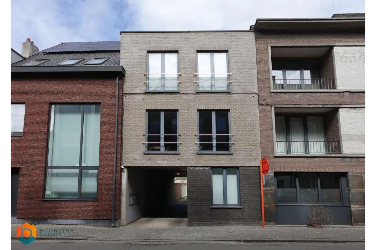 Parking & garage te  huur in Mechelen 2800 95.00€  slaapkamers m² - Zoekertje 738090